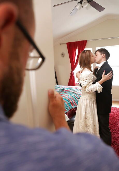 Curious american Tiffany Watson in hot sex scene 